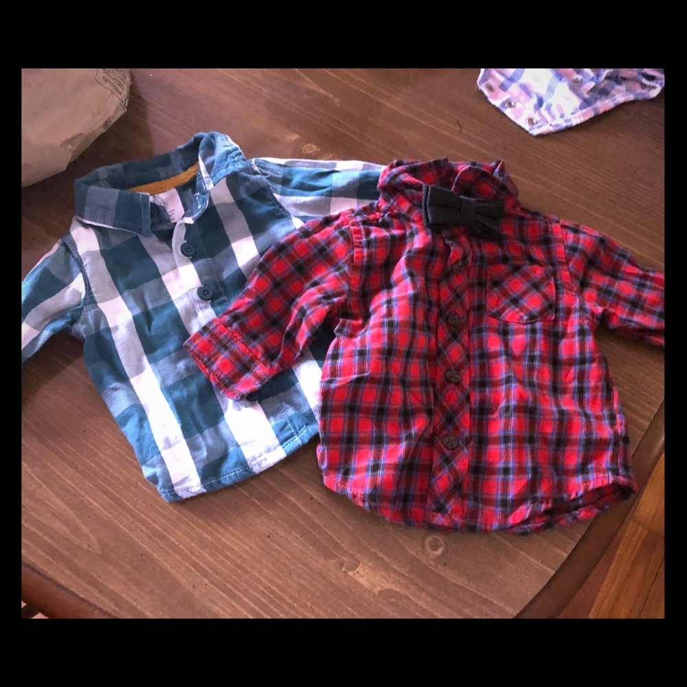 Set of 2 ( 3 month ) button up shirts